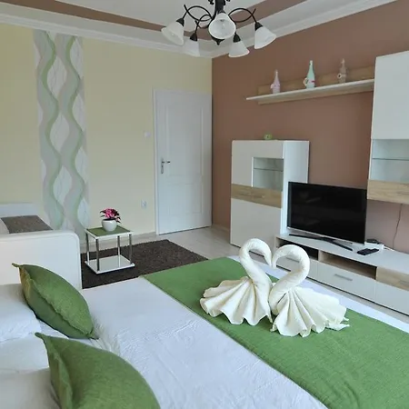 Menta Apartman Erlau